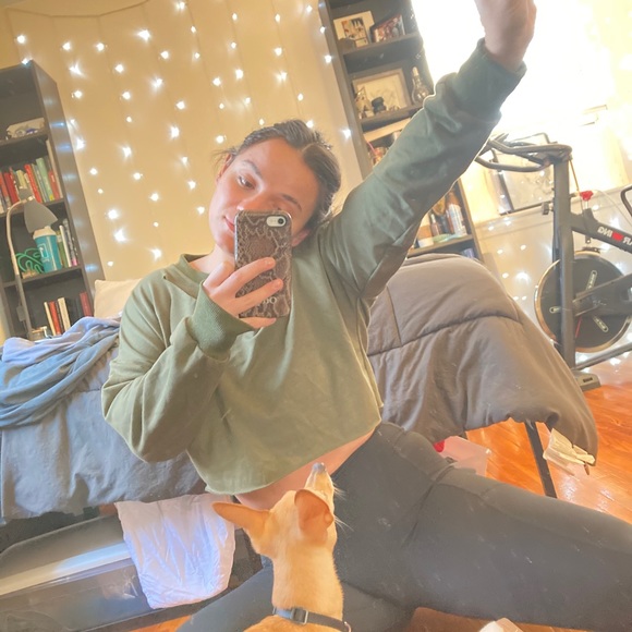 Meet your Posher, Kelley - Picture 1 of 1